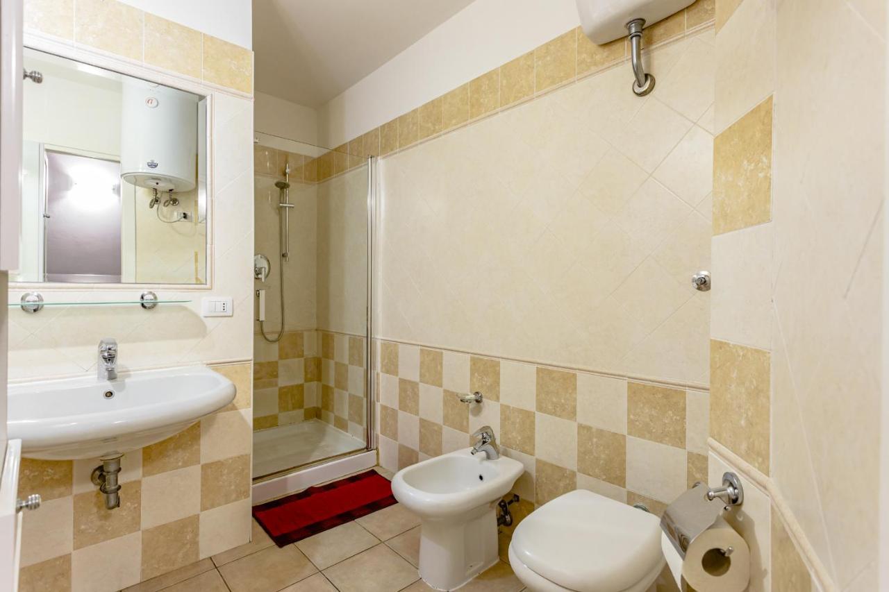 Leonardo Apartamento Cagliari Exterior foto
